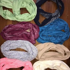 Circle scarves